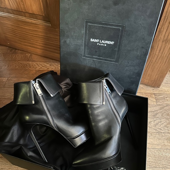 Saint Laurent Janis platform zip boot - Picture 10 of 14